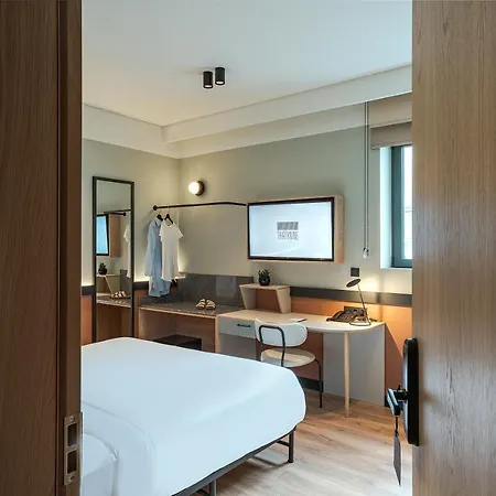 Thirtynine Urban Apartahotel 4*