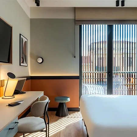 Thirtynine Urban Apartahotel 4*