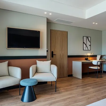 Apartahotel Thirtynine Urban