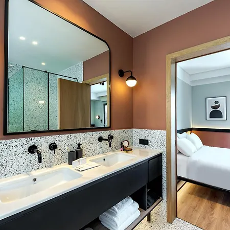 Thirtynine Urban Apart-hotel