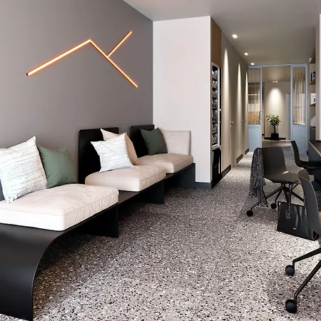 Apartahotel Thirtynine Urban 4*